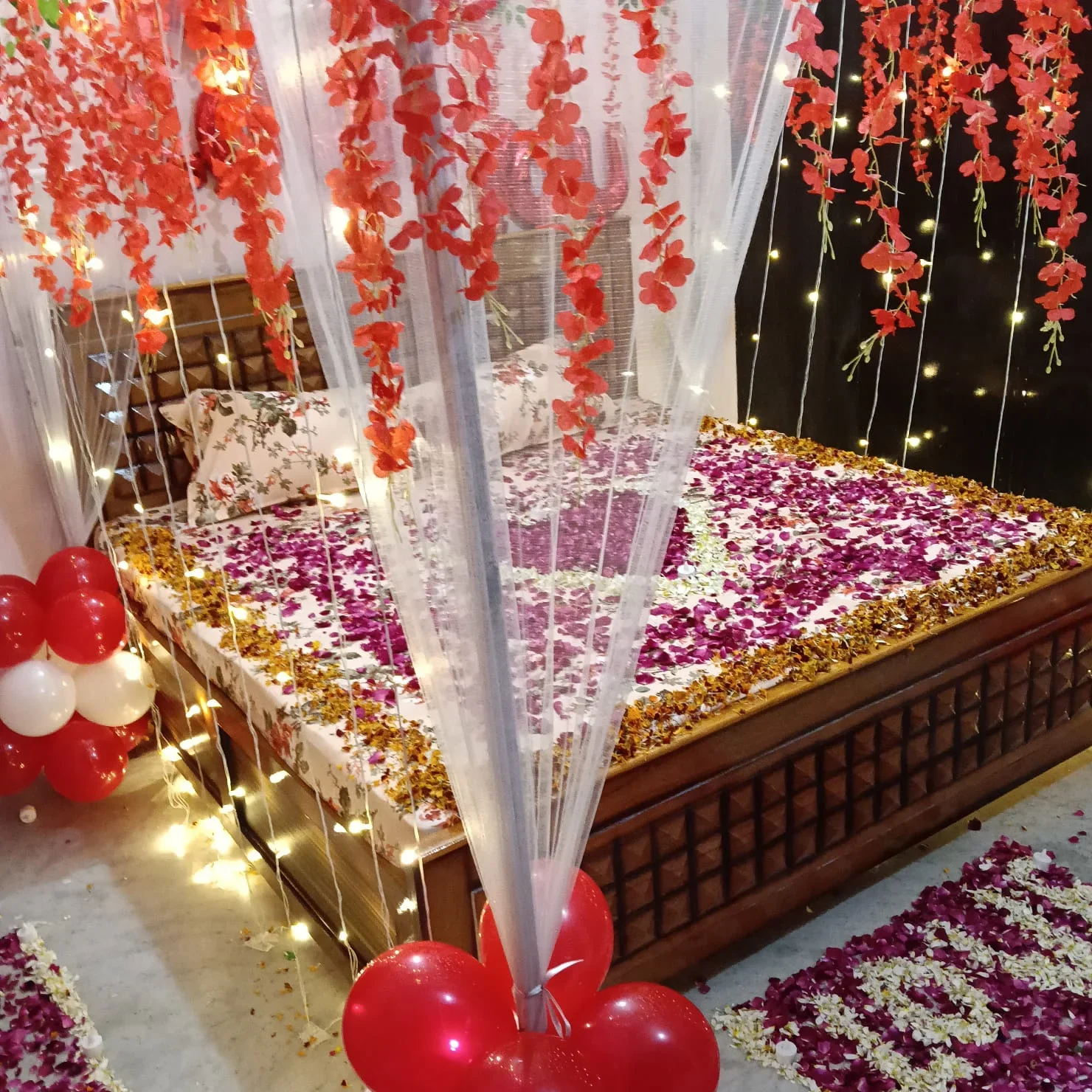 First-Night-decoration balloon-decoration decoration balloon-decor-wala birthday-decorationon-decor-wala-img